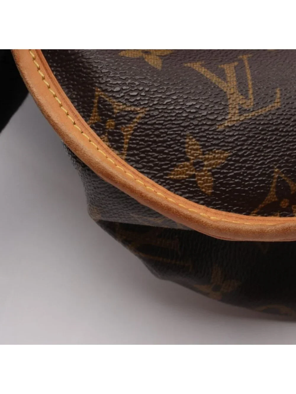 Louis Vuitton Shoulder Bag Menilmontant MM Monogram Leather